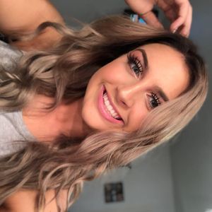 Meet your Posher, Shayla